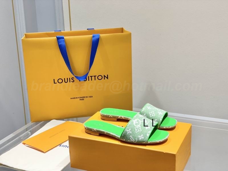 Louis Vuitton Women's Slippers 119